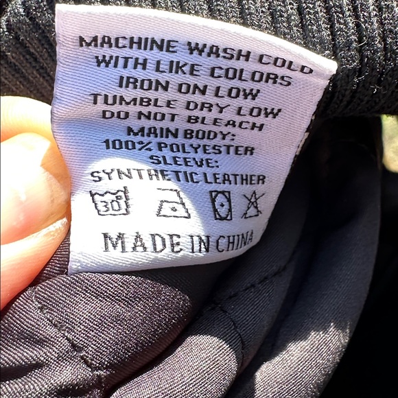 Chucky Shoe Palace Good Guys Black & Cream Synthetic Leather Varsity Jacket XL - Picture 10 of 10